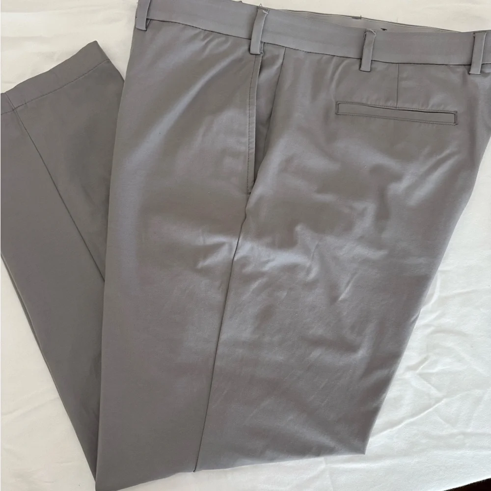 LAUREN Ralph Lauren Gray Trousers - Ultraflex Stretch Flat Front Pants - Picture 4 of 7